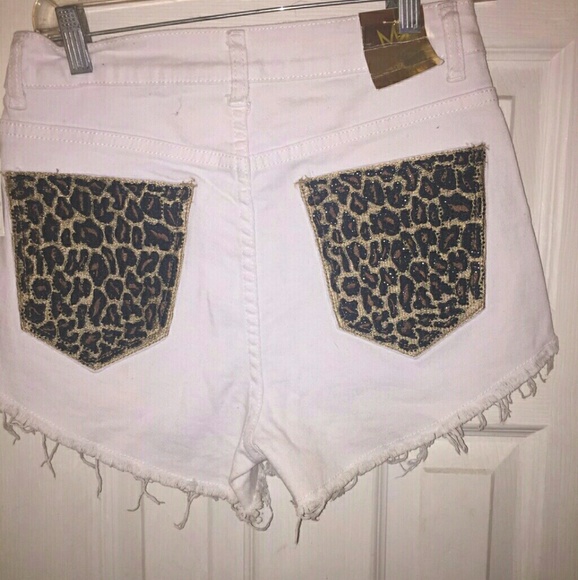 NICKI MINAJ Pants - NICKI MINAJ White Jean Shorts w Cut offs sz.9